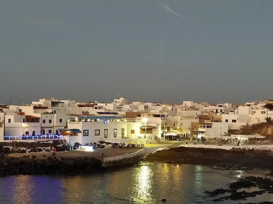 Casa Emilia Cotillo Mar 0*,